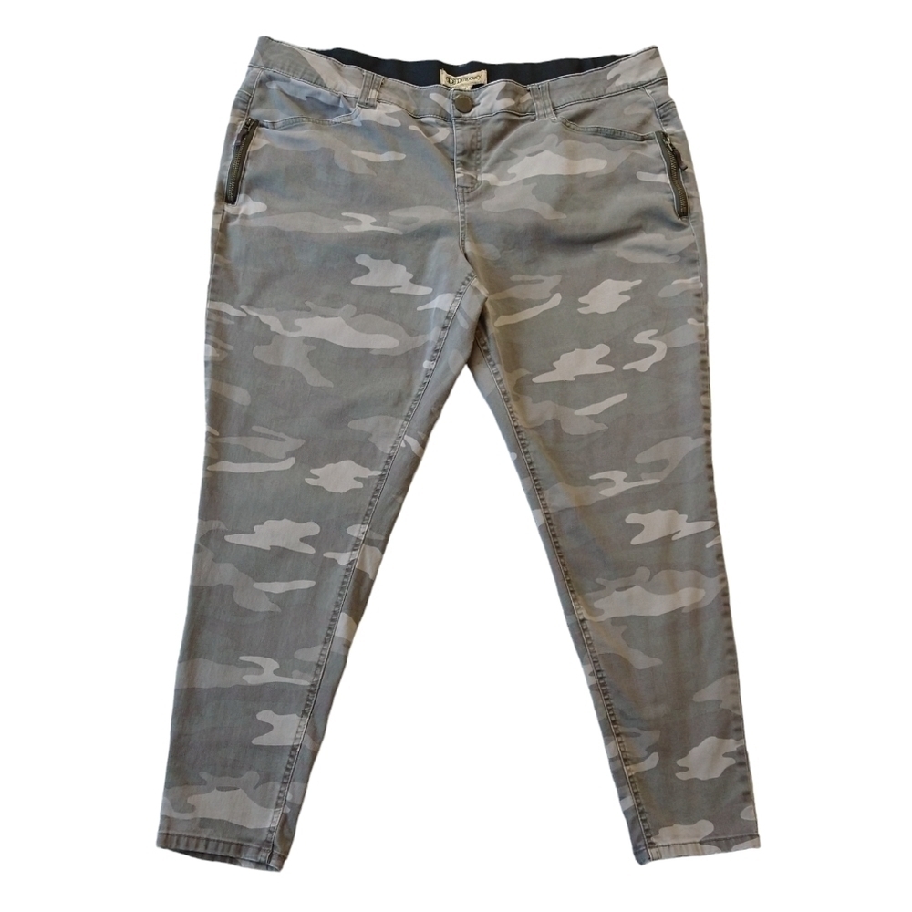 Democracy Ab Technology Camo Skinny Jeans Elastic Waistband Zipper Accents